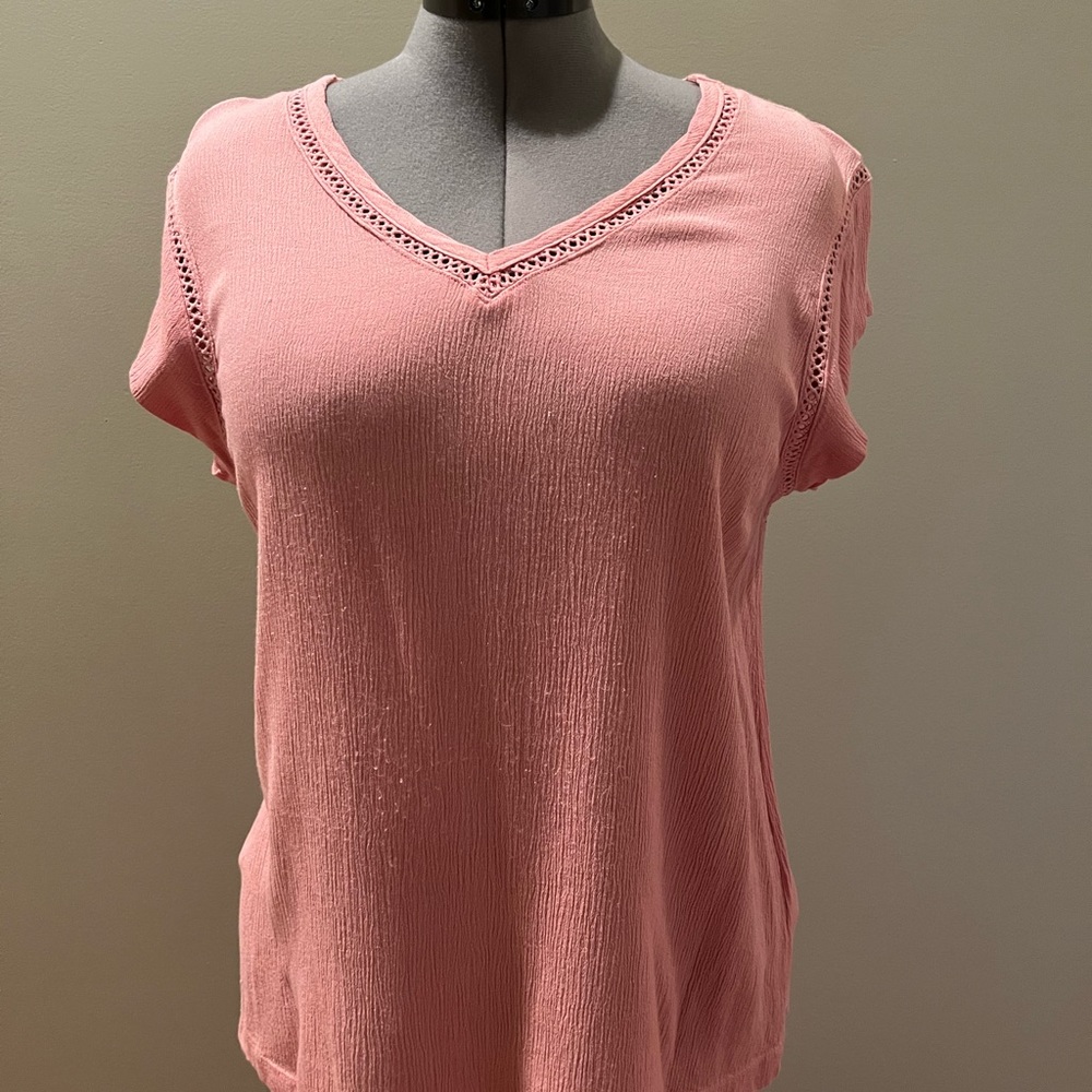 Pink capped sleeve shell